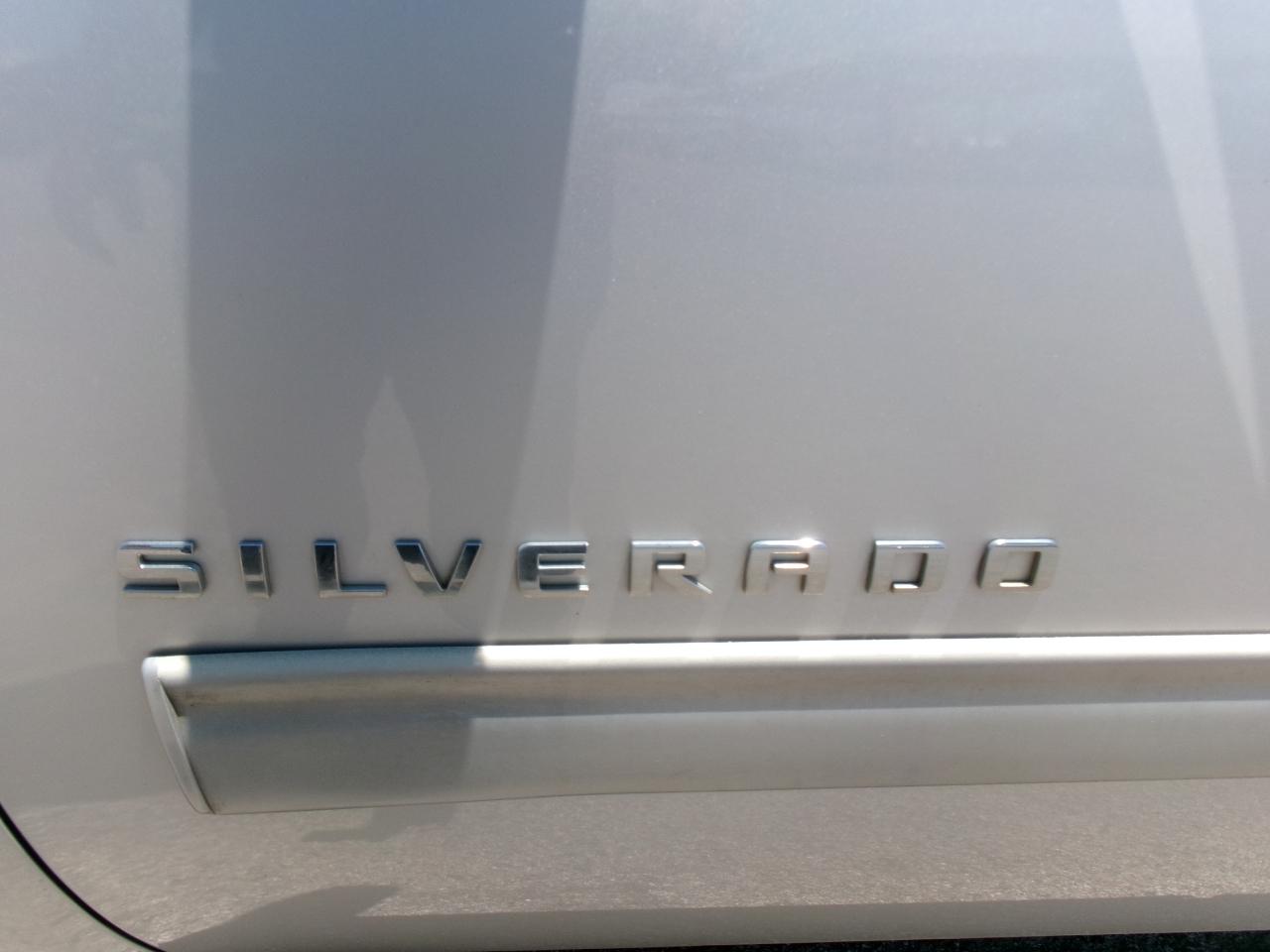 Chevrolet Silverado 1500 LT Crew Cab 4WD 2012