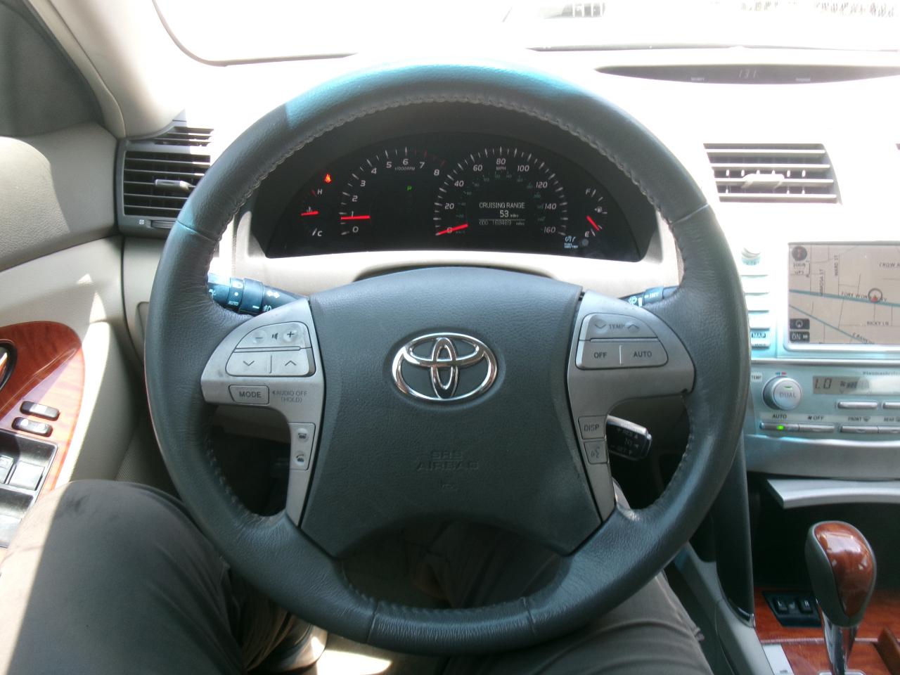 Toyota Camry XLE V6 2008