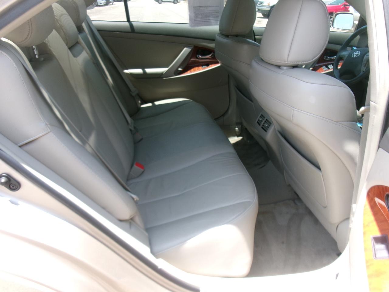 Toyota Camry XLE V6 2008