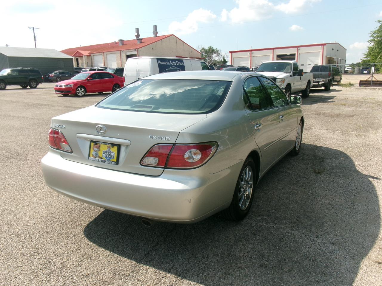 Lexus ES 330 Sedan 2004