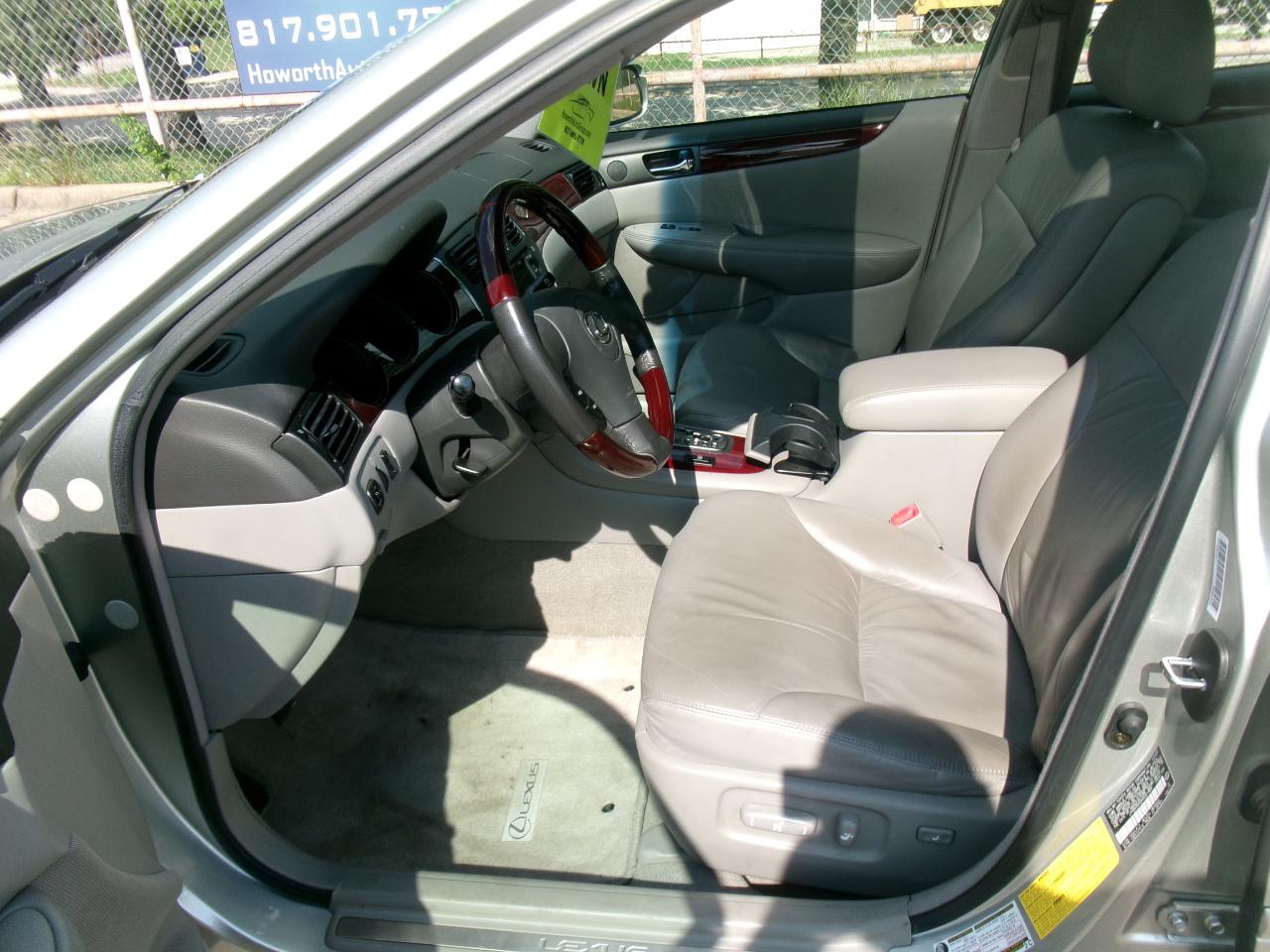 Lexus ES 330 Sedan 2004