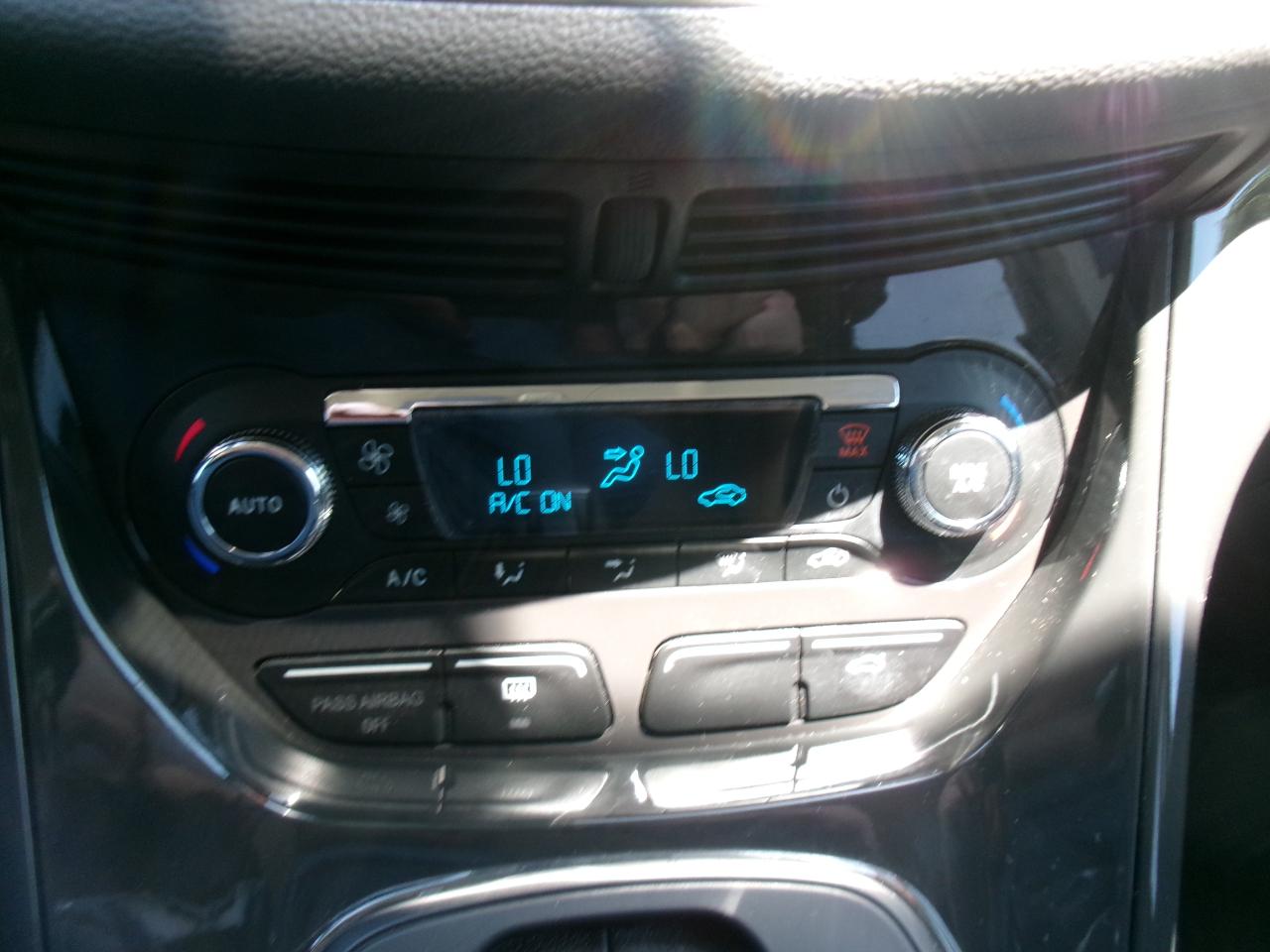 Ford Escape Titanium FWD 2014