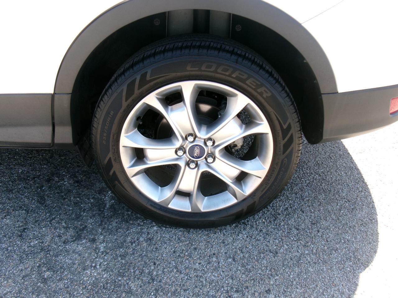 Ford Escape Titanium FWD 2014
