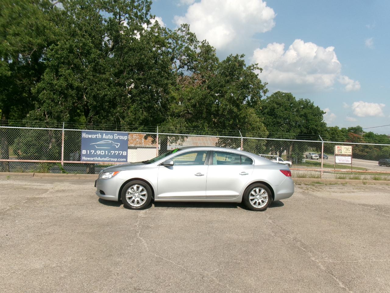 Buick LaCrosse CX 2010