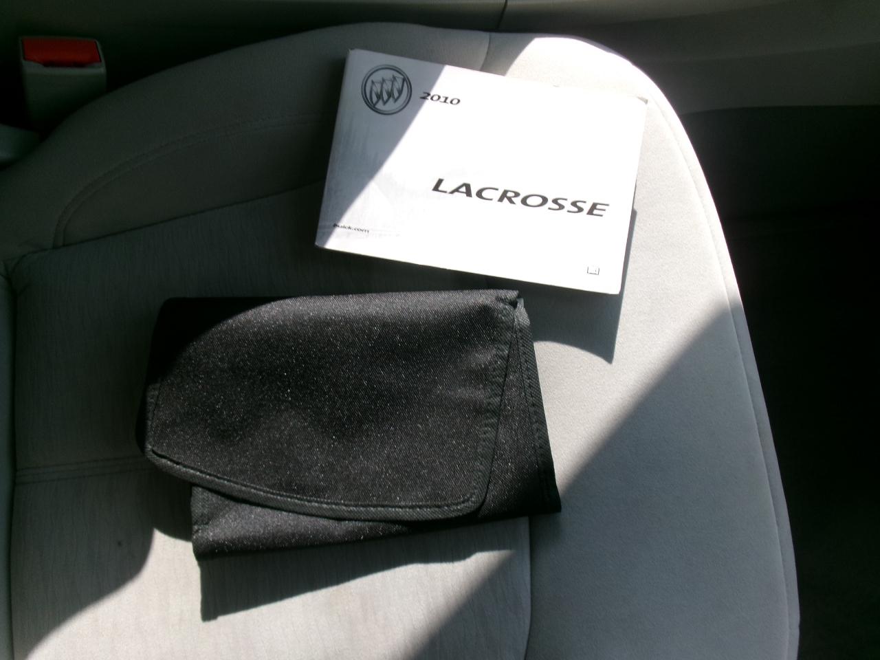 Buick LaCrosse CX 2010