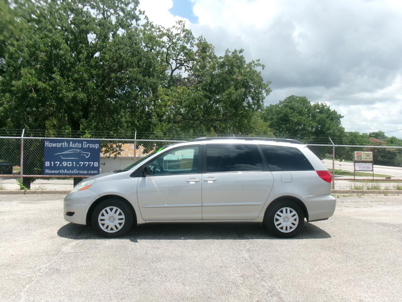 Toyota Sienna  2008