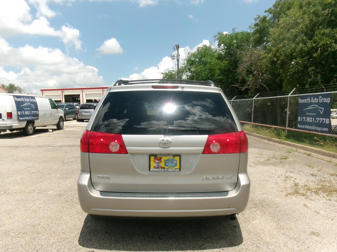 Toyota Sienna  2008