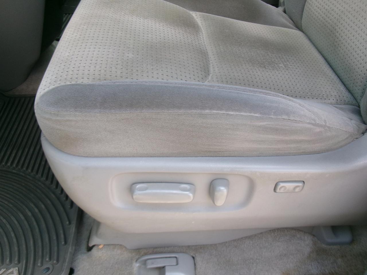 Toyota Sienna  2008