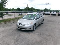 2008 Toyota Sienna 