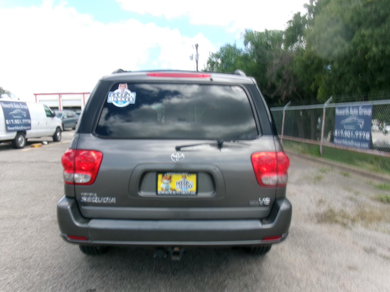 Toyota Sequoia SR5 2007