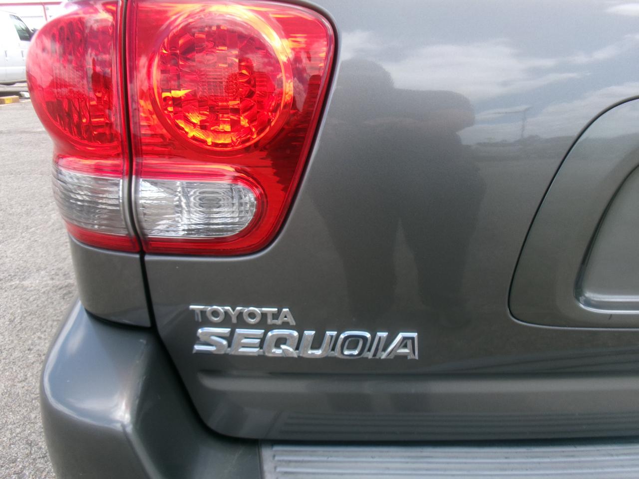 Toyota Sequoia SR5 2007