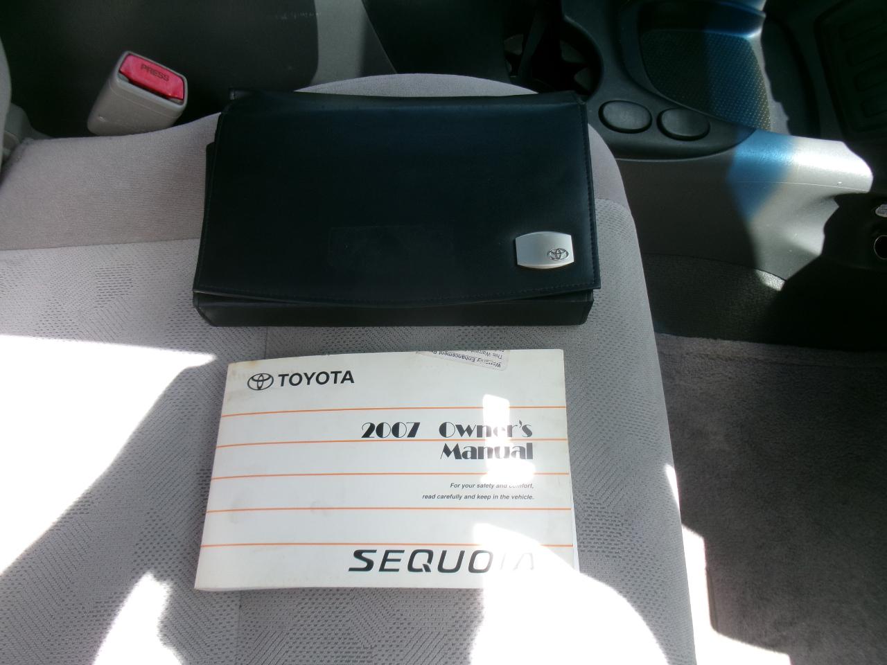 Toyota Sequoia SR5 2007