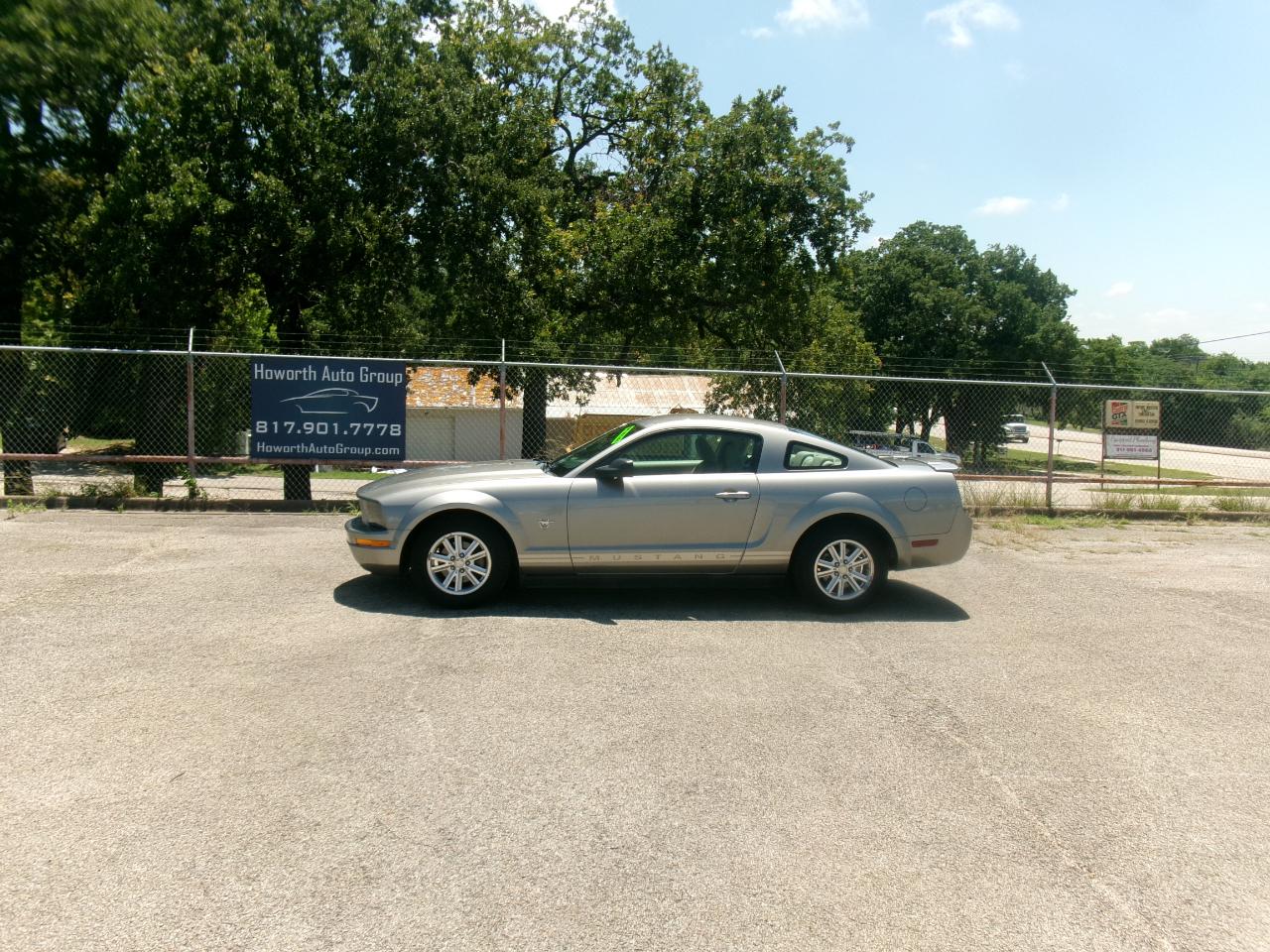 Ford Mustang V6 Premium Coupe 2009