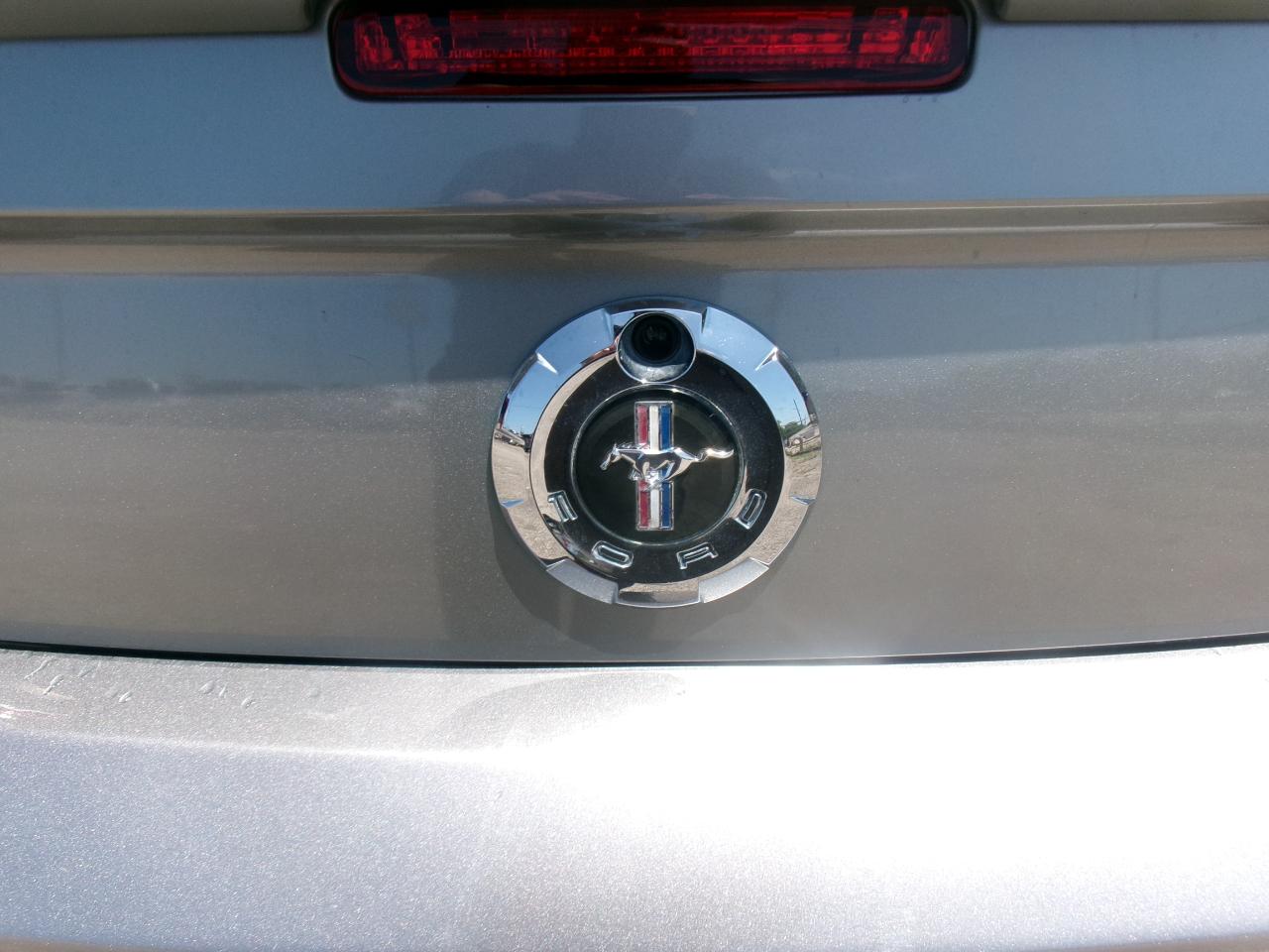 Ford Mustang V6 Premium Coupe 2009