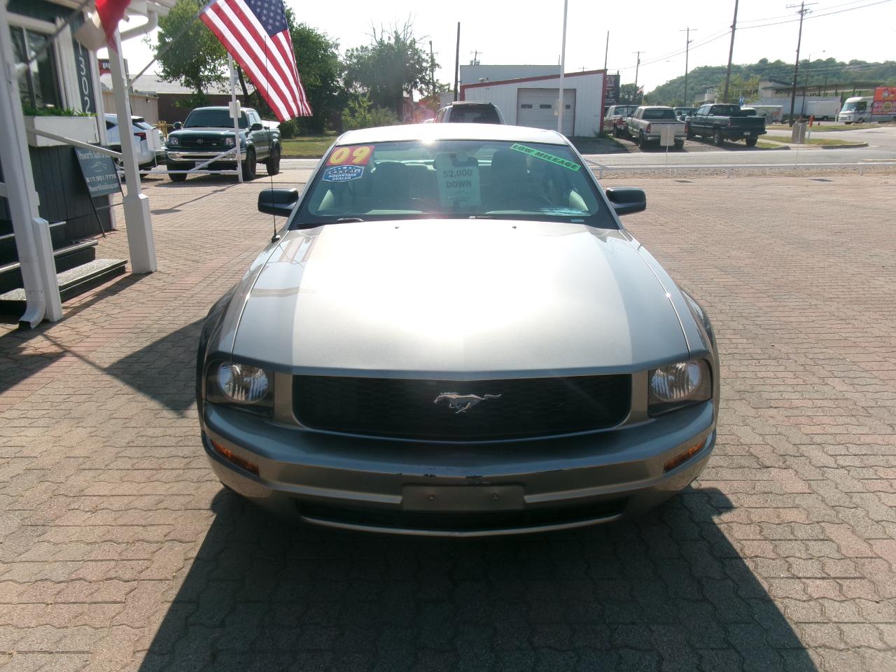 Ford Mustang V6 Premium Coupe 2009