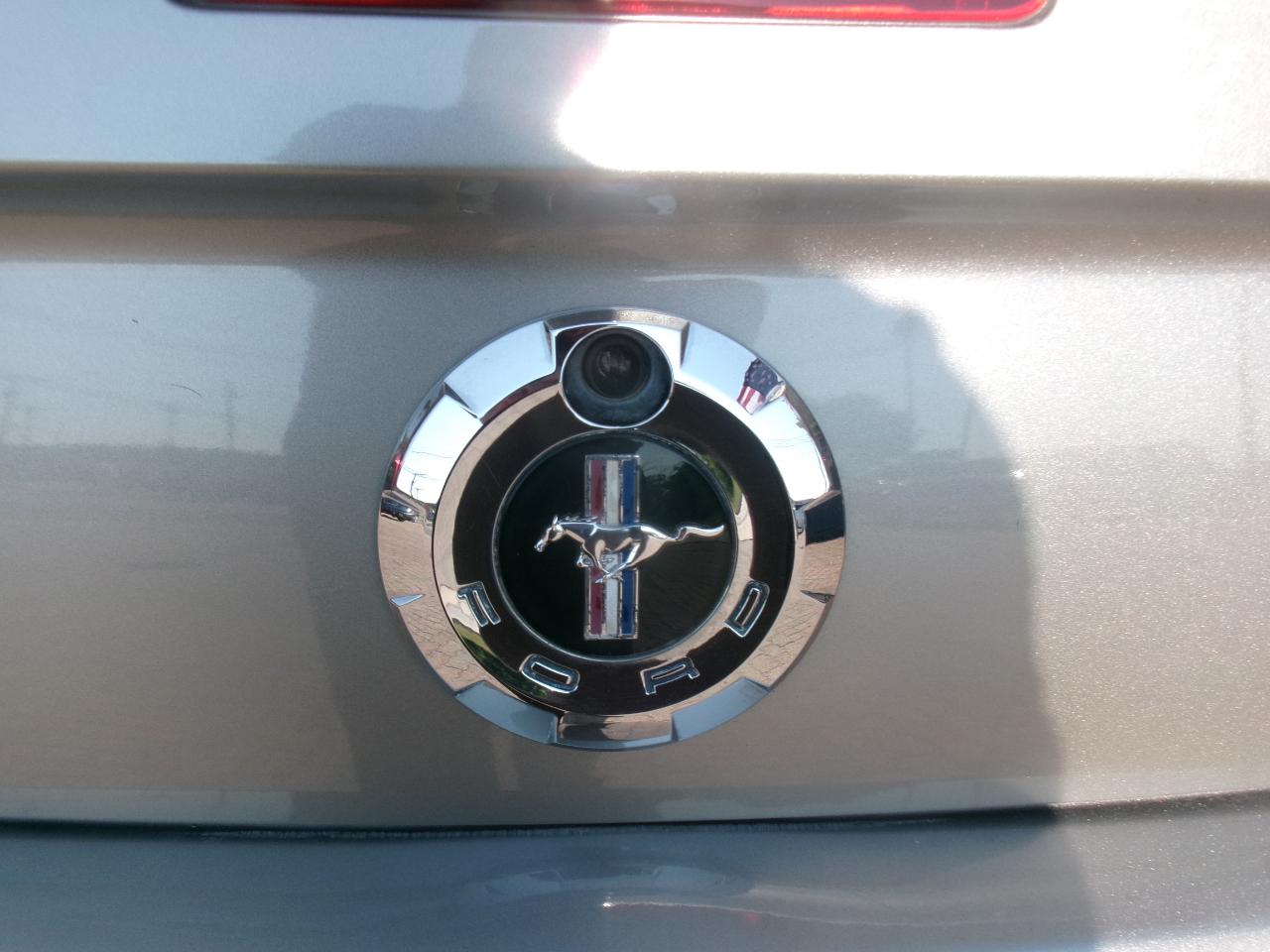 Ford Mustang V6 Premium Coupe 2009