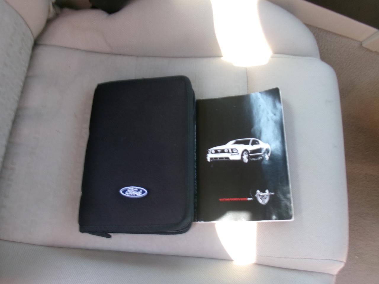 Ford Mustang V6 Premium Coupe 2009