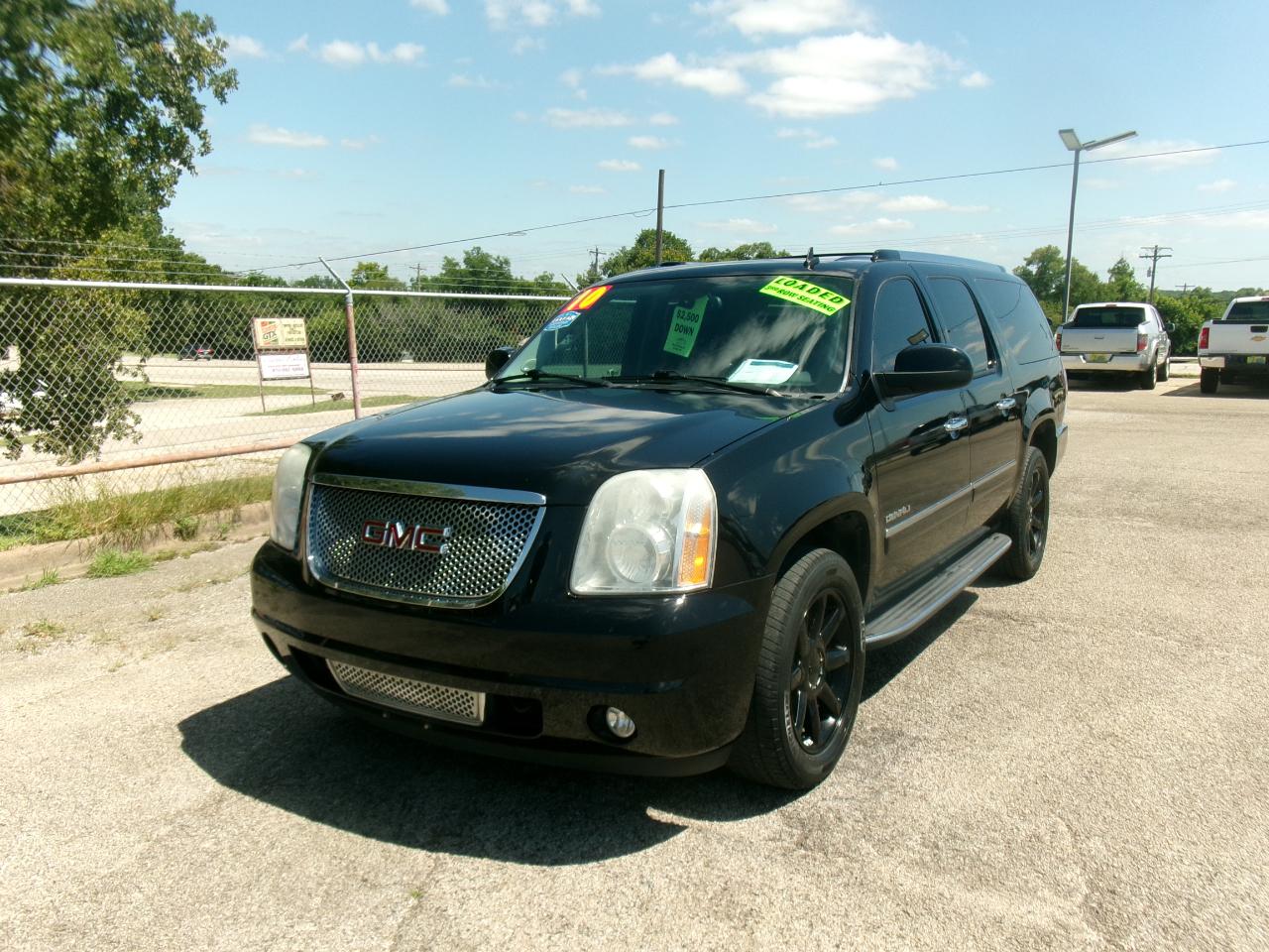 GMC Yukon Denali XL AWD 2010