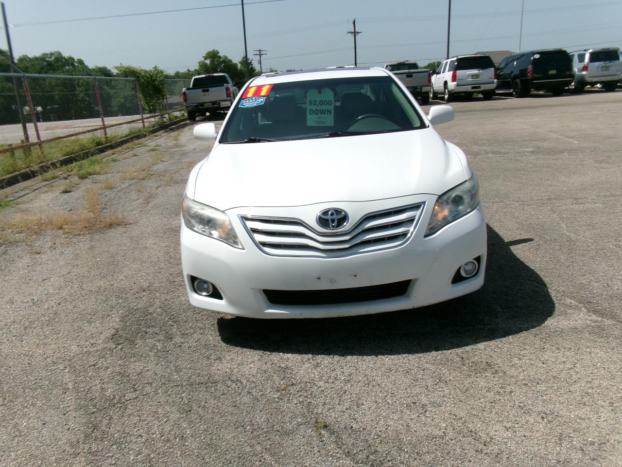 Toyota Camry XLE 2011