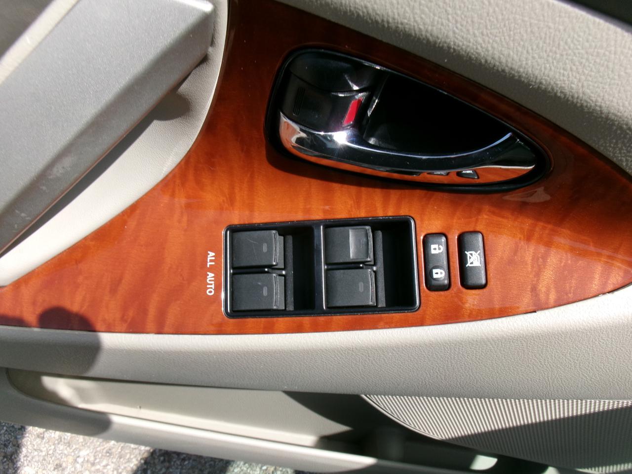 Toyota Camry XLE 2011