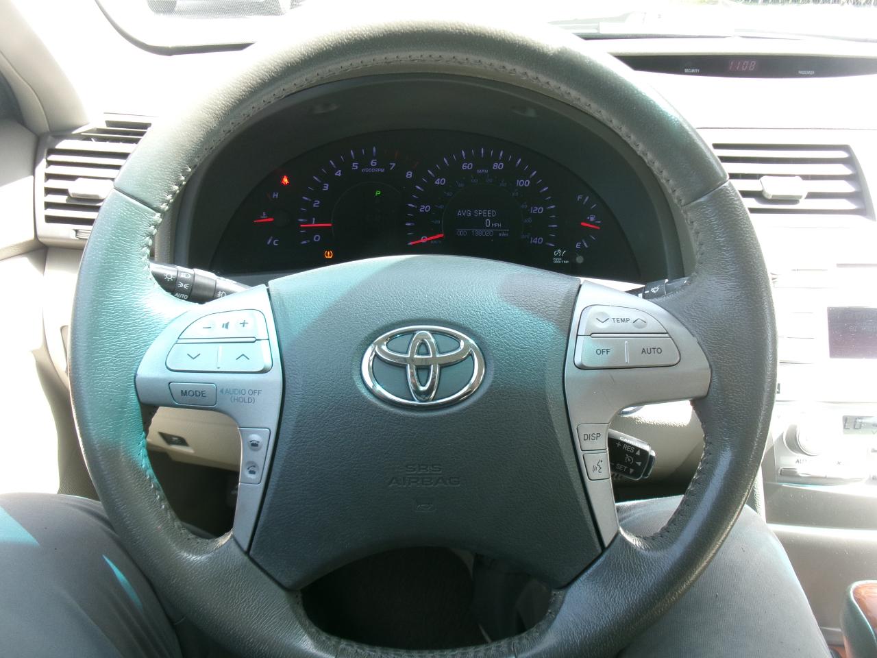 Toyota Camry XLE 2011