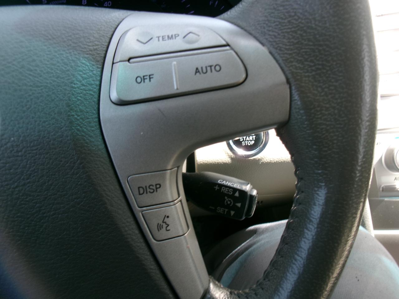 Toyota Camry XLE 2011