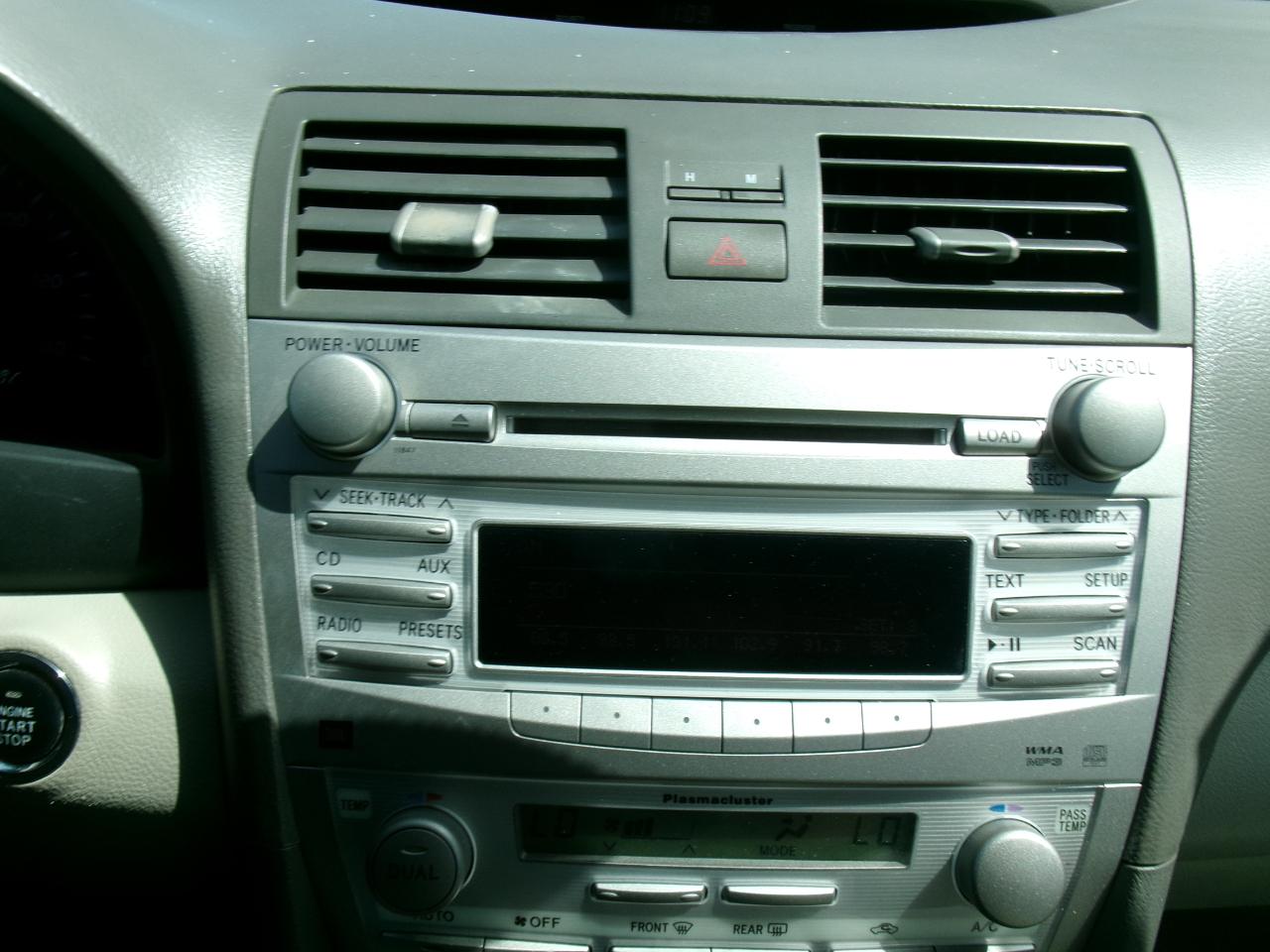 Toyota Camry XLE 2011