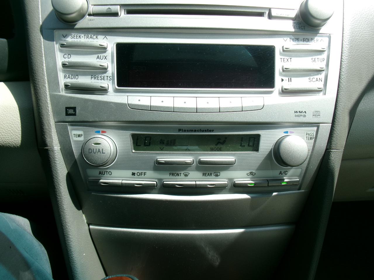 Toyota Camry XLE 2011