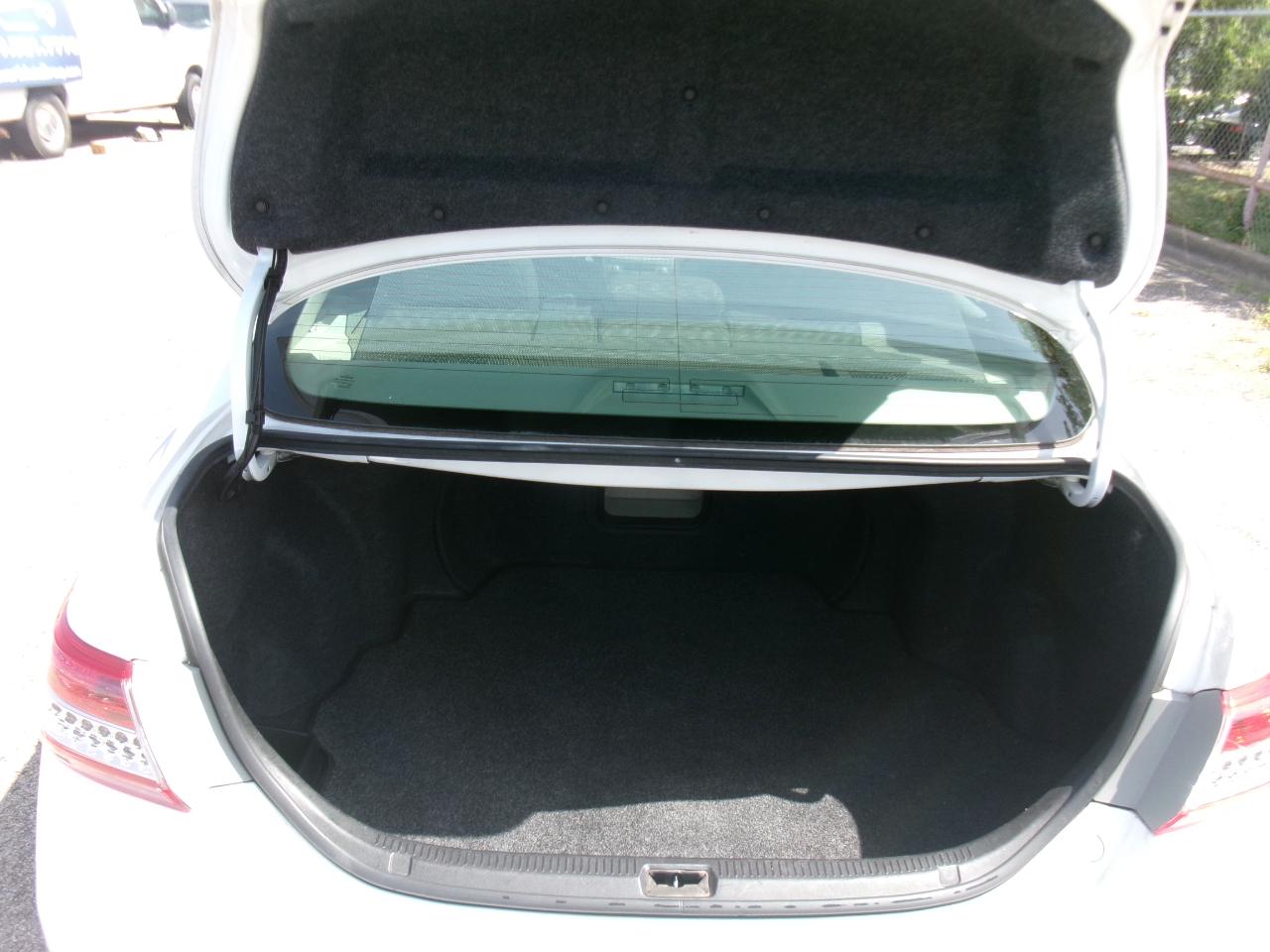 Toyota Camry XLE 2011