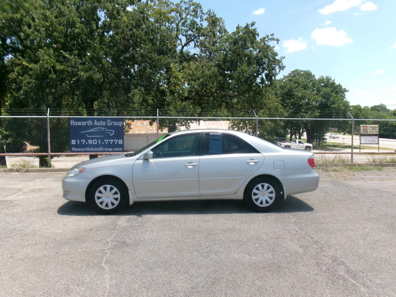Toyota Camry LE 2005