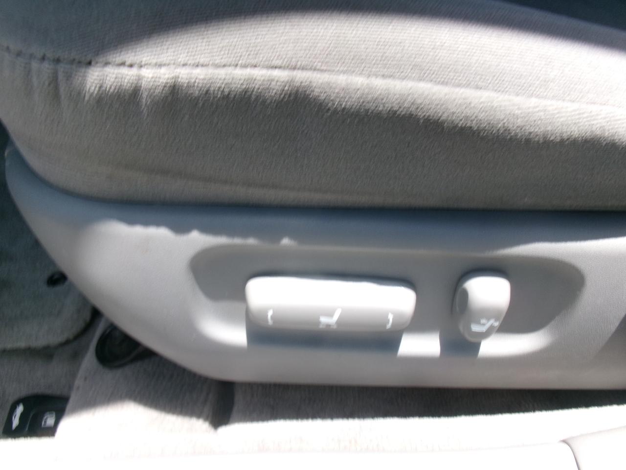 Toyota Camry LE 2005