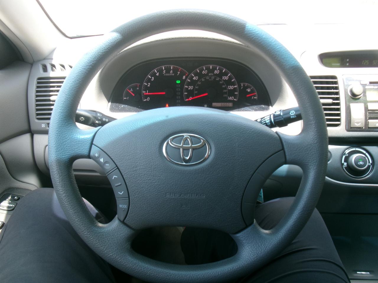 Toyota Camry LE 2005