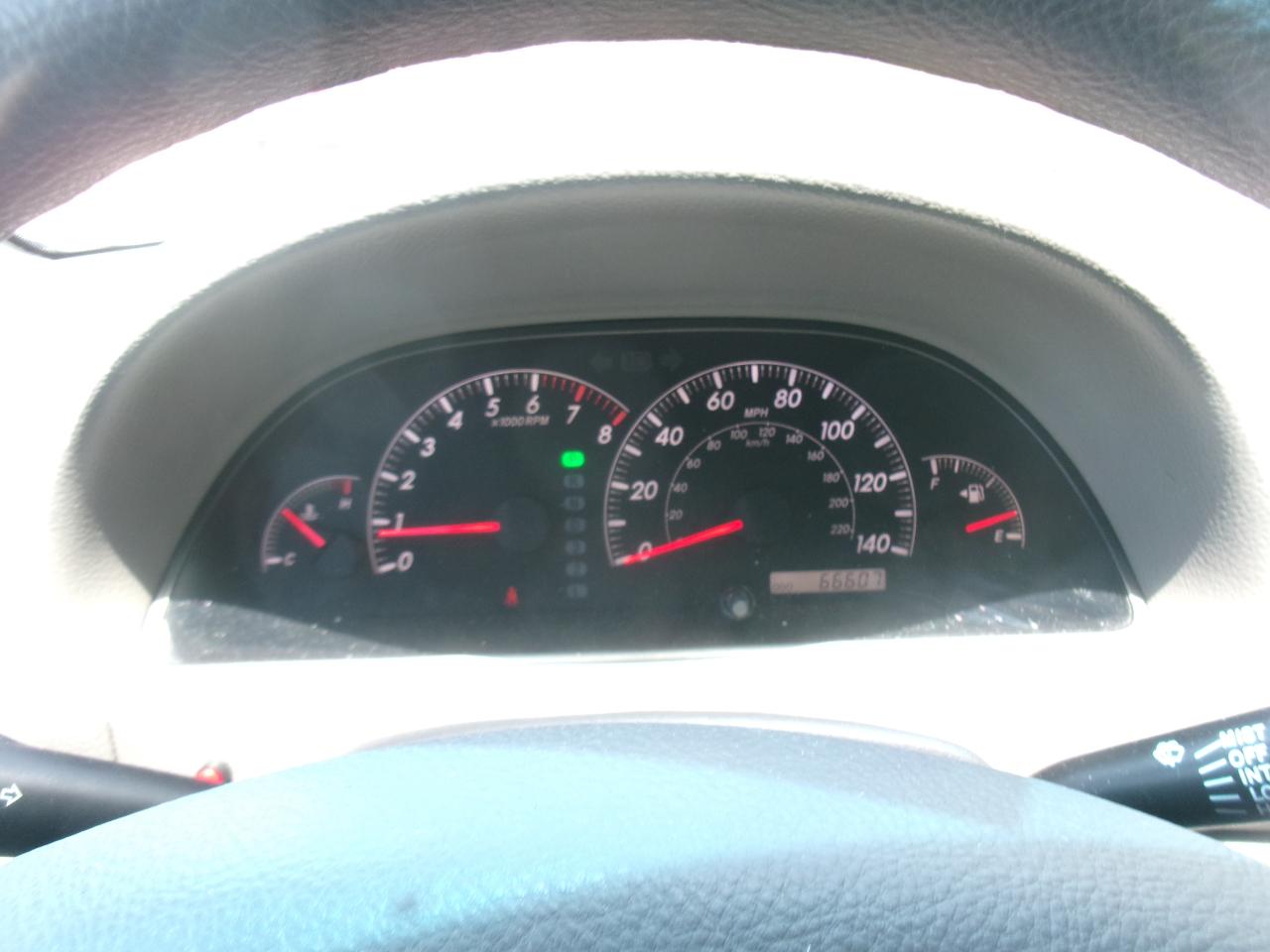 Toyota Camry LE 2005