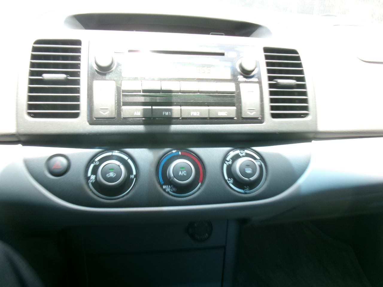Toyota Camry LE 2005