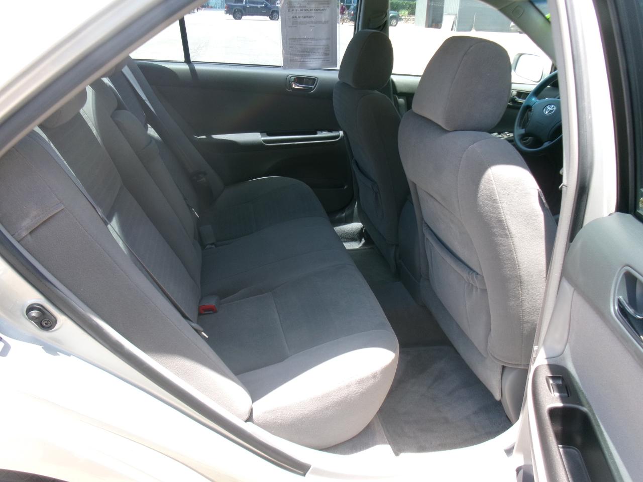 Toyota Camry LE 2005