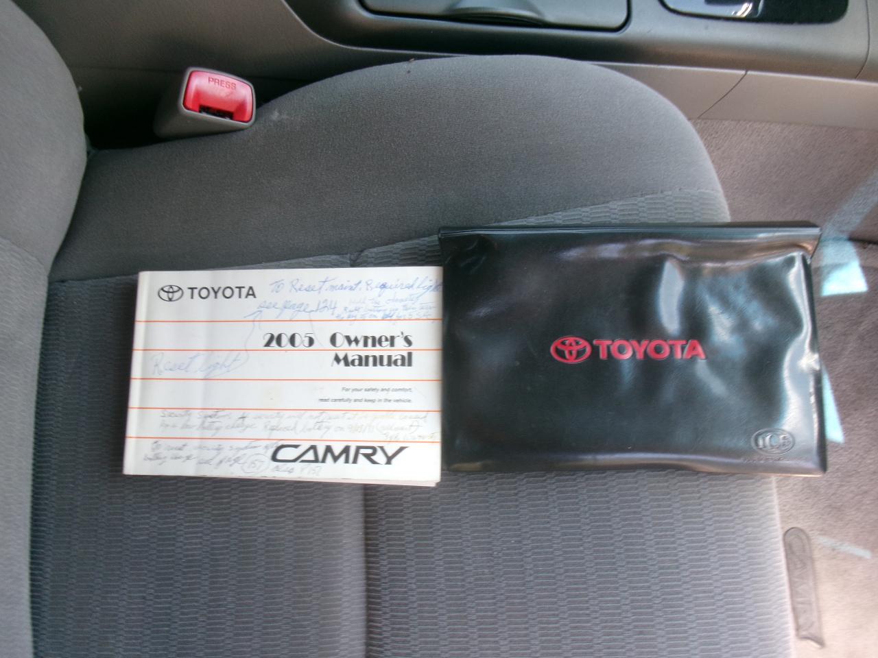 Toyota Camry LE 2005