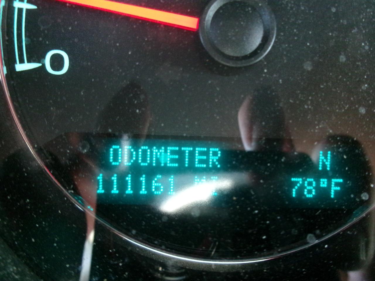 GMC Yukon SLT1 2WD 2011