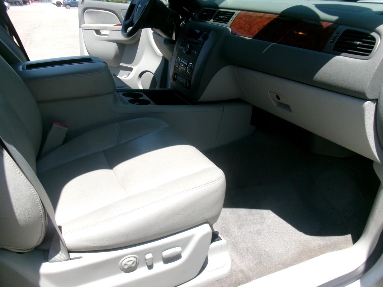 GMC Yukon SLT1 2WD 2011