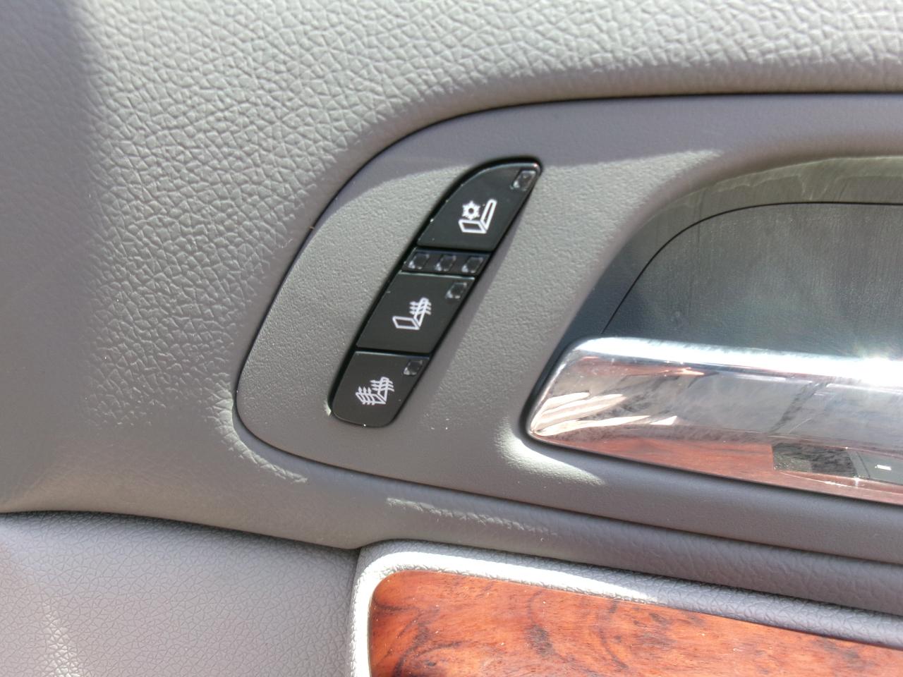 GMC Yukon SLT1 2WD 2011