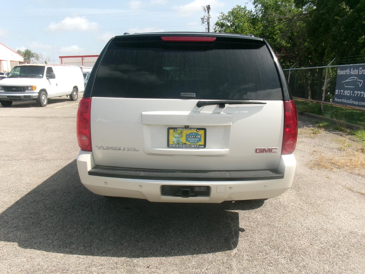GMC Yukon XL SLT 2WD 2014