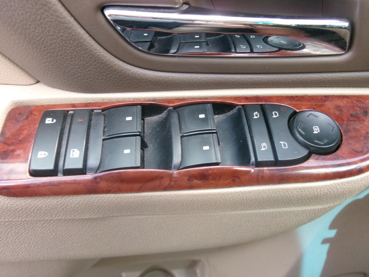 GMC Yukon XL SLT 2WD 2014