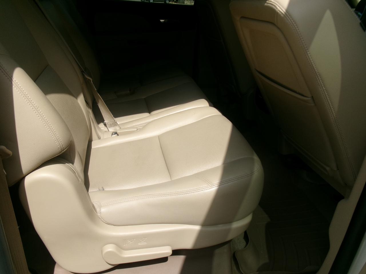 GMC Yukon XL SLT 2WD 2014