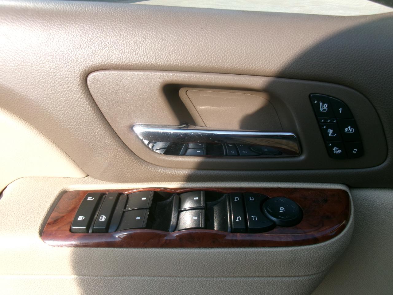 GMC Yukon XL SLT 2WD 2014