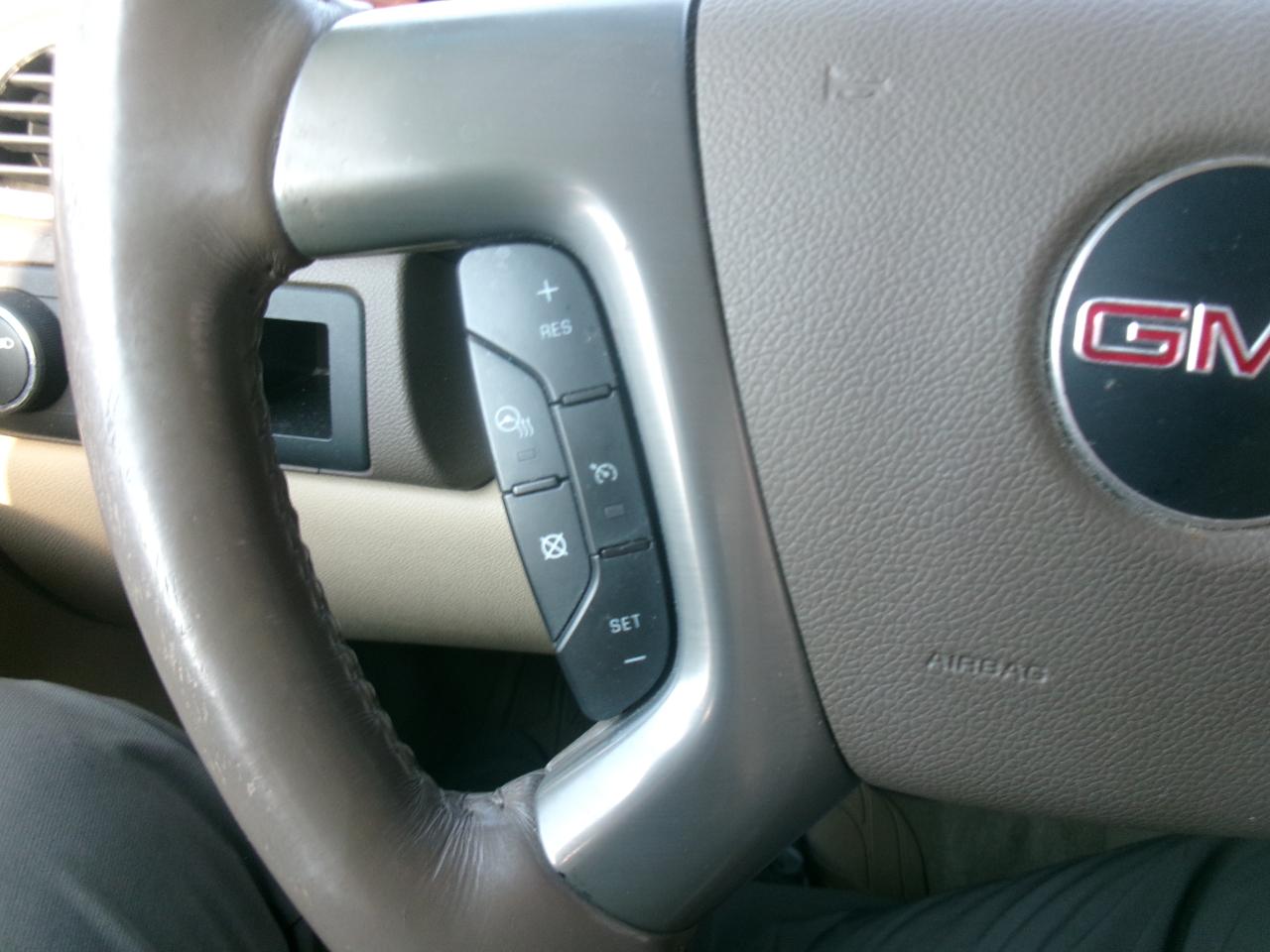 GMC Yukon XL SLT 2WD 2014