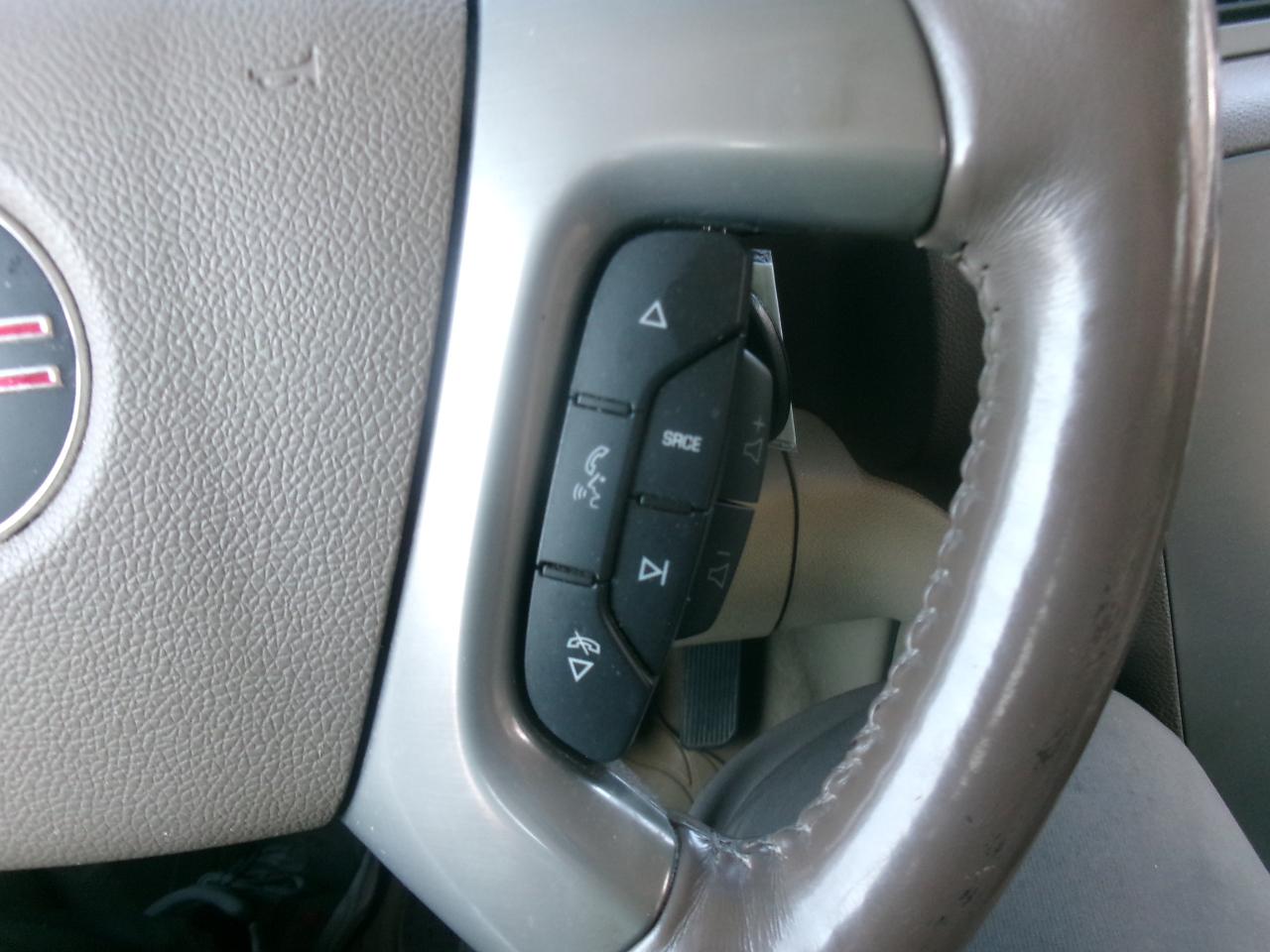 GMC Yukon XL SLT 2WD 2014