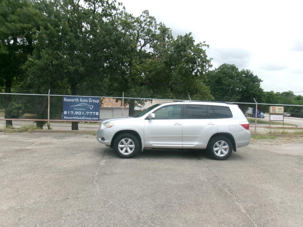 Toyota Highlander 2WD 2010