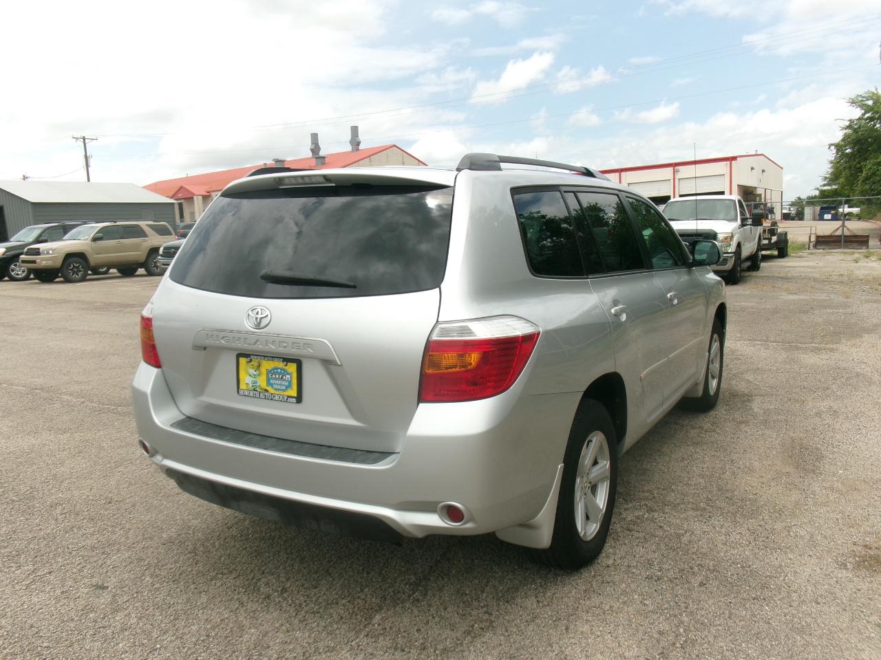 Toyota Highlander 2WD 2010