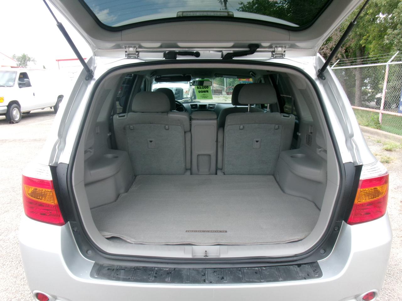Toyota Highlander 2WD 2010