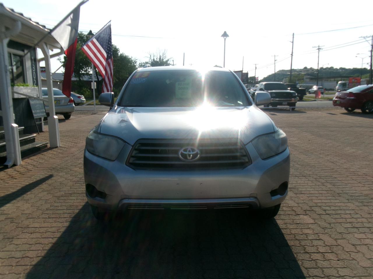 Toyota Highlander 2WD 2010