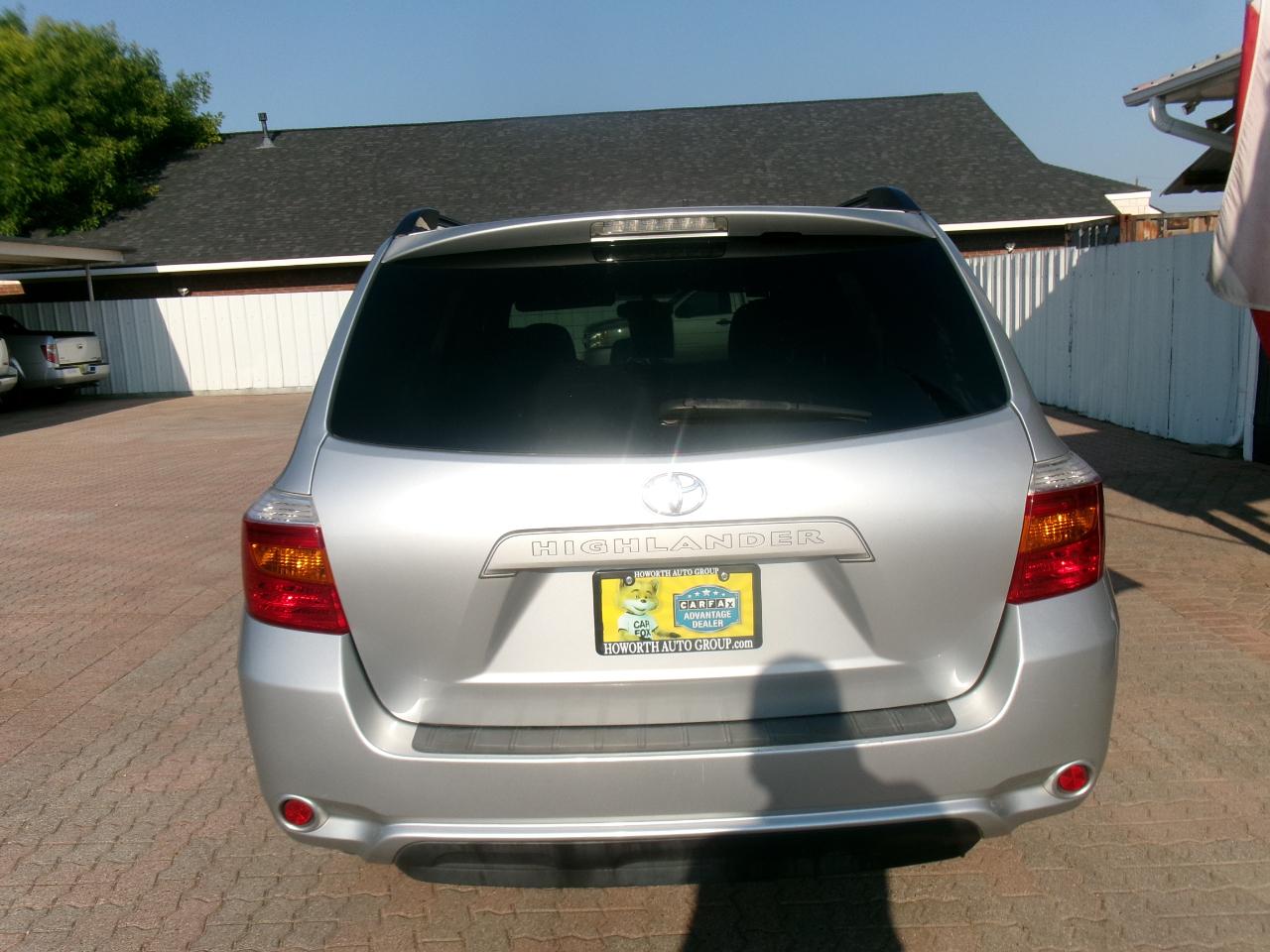 Toyota Highlander 2WD 2010